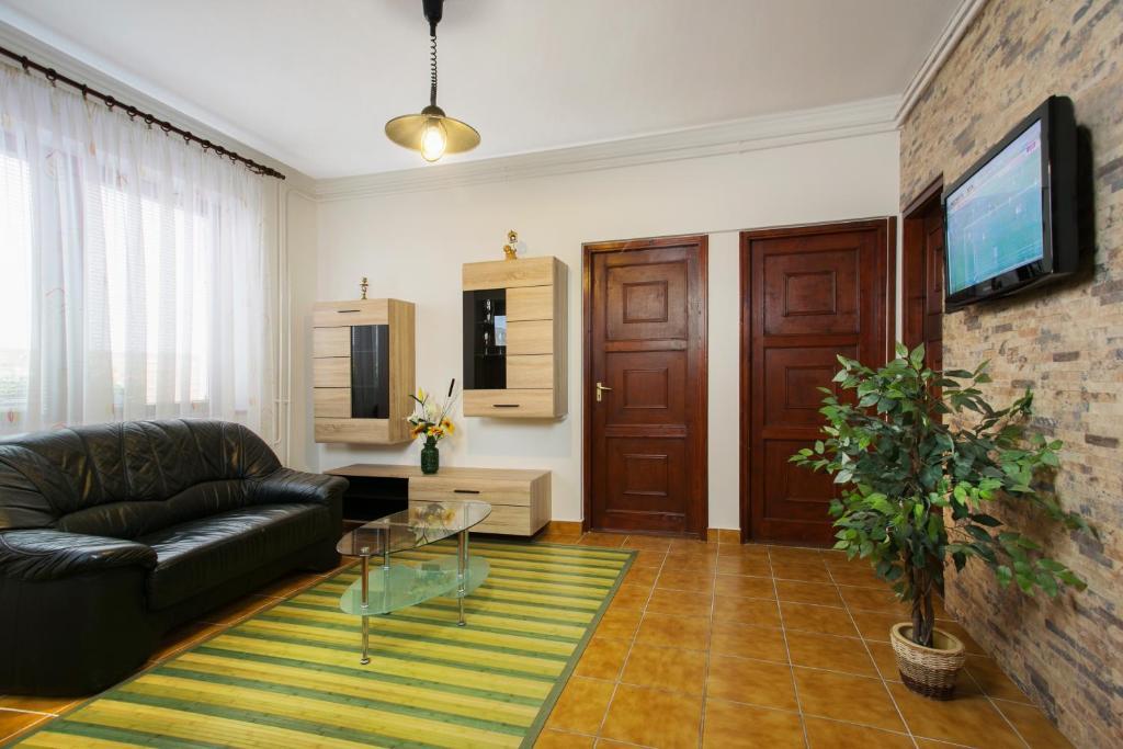 Bathory Apartments Hajdúszoboszló Δωμάτιο φωτογραφία