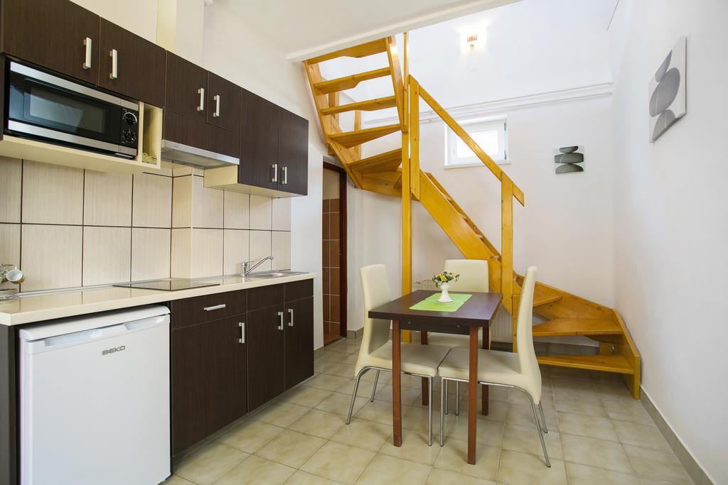 Bathory Apartments Hajdúszoboszló Δωμάτιο φωτογραφία